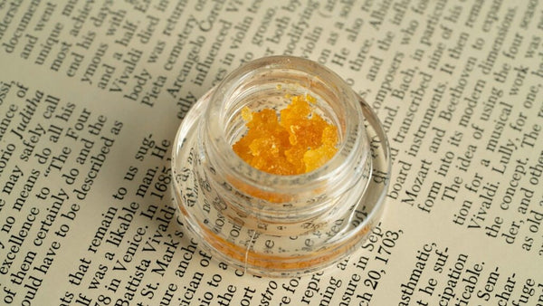 What's The Difference Between Live Resin, Rosin, and Hash? A Breakdown